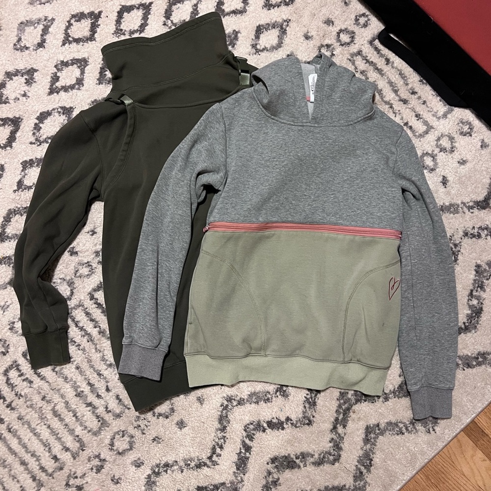 Bundle of 2 Latched Mama Nursing / Baby Wearing Sweatshirts size S